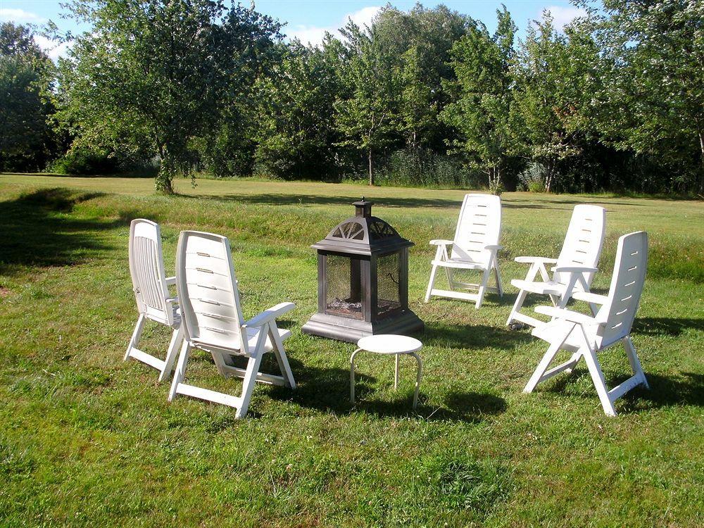 Motel Fleur De Lys Magog Exteriör bild